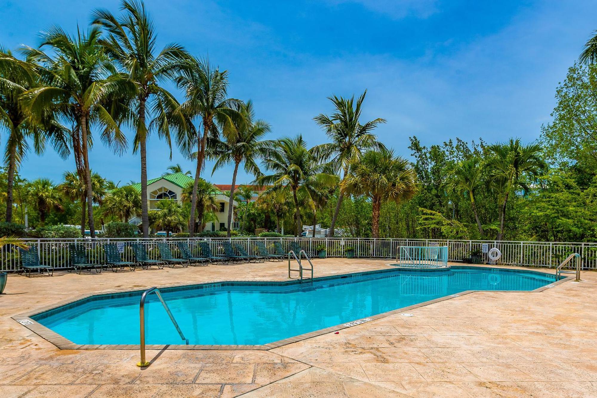 Sunrise Suites - Sea Breeze Suite 101 Key West Rum bild