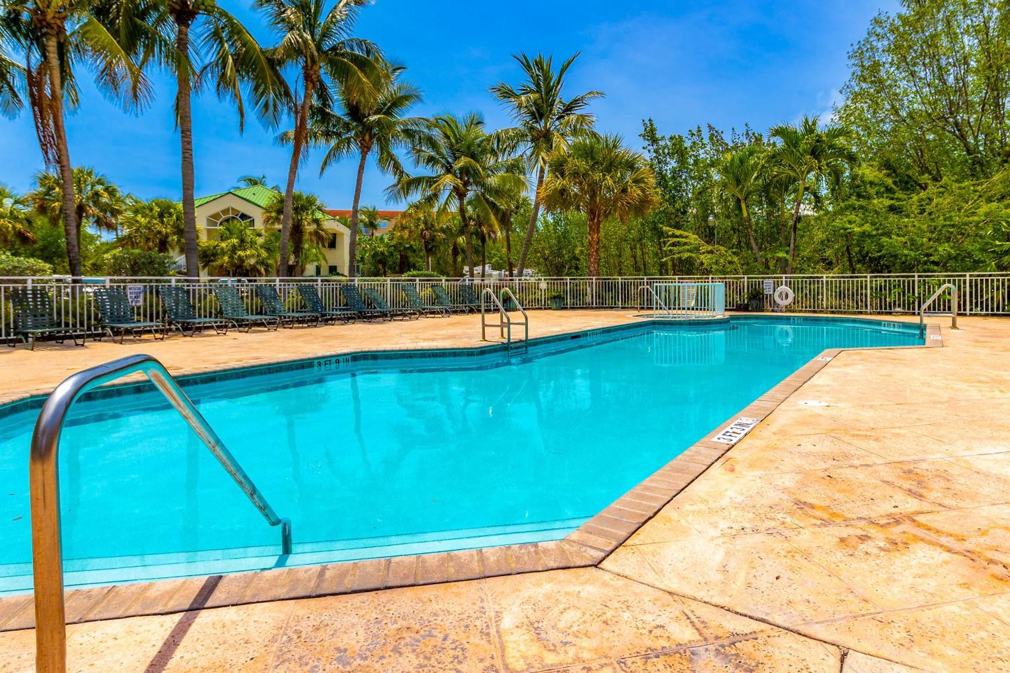 Sunrise Suites - Sea Breeze Suite 101 Key West Rum bild
